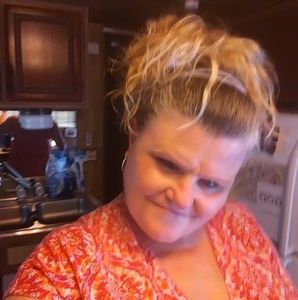 Meet your Posher, Aimee